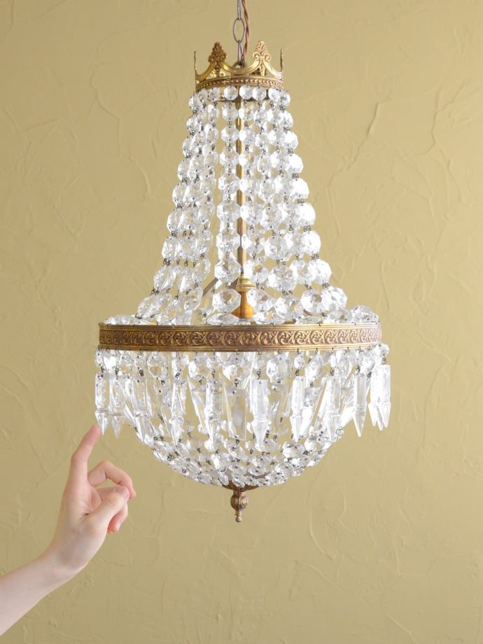 シャンデリアの灯り