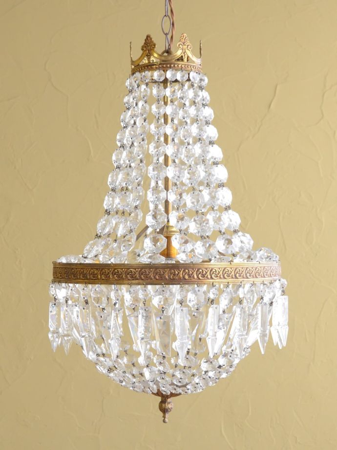 アンティークのシャンデリア