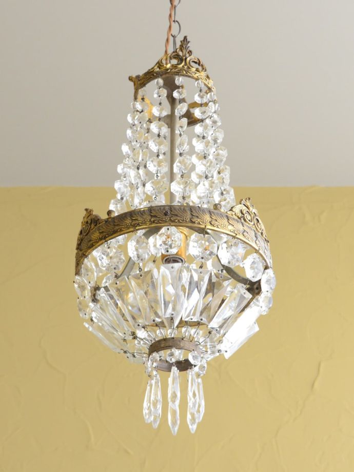 日本仕様に配線したシャンデリア