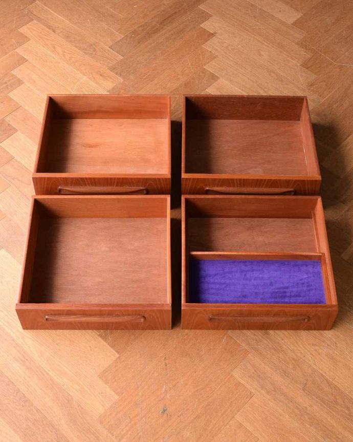 G-PLAN(Gプラン) アンティーク家具 ハイセンスなビンテージ家具、北欧スタイルのG-planドレッサー(ドレッシングチェスト)。引き出しの中もキレイに修復しました細々としたものを安心して収納していただけるよう引き出しの中もキレイにお直ししてあります。(x-1065-f)