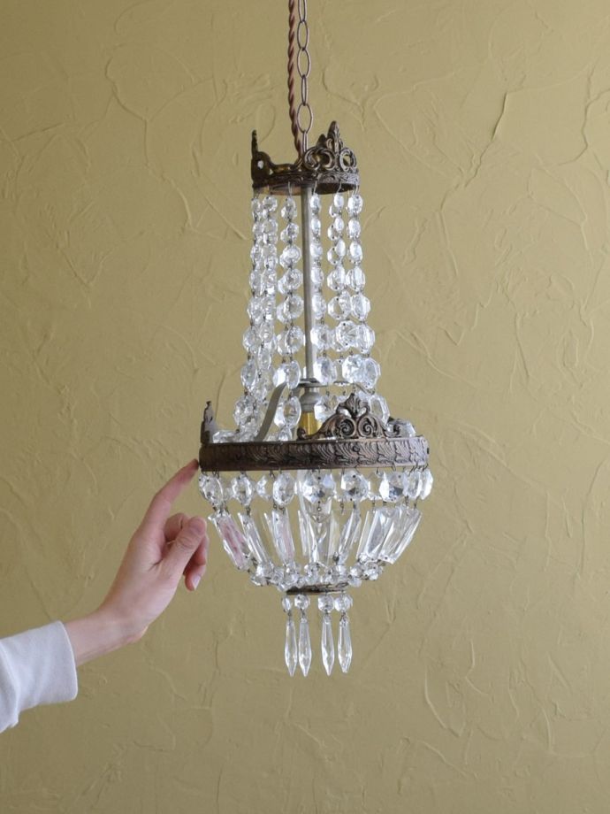 シャンデリアの灯り