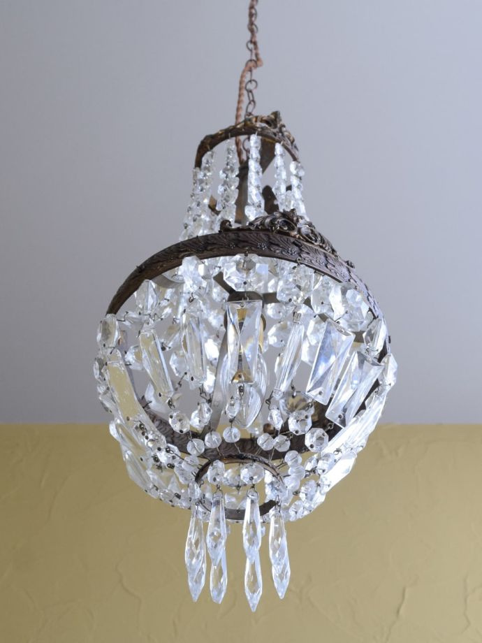 日本仕様に配線したシャンデリア