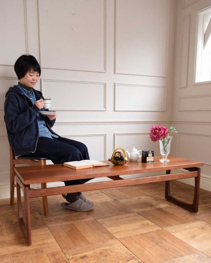 G-PLAN(Gプラン)　アンティーク家具　G-PLAN社の北欧インテリア、長方形のヴィンテージコーヒーテーブル。スマートなカッコよさが人気のヒミツ北欧デザインのコーヒーテーブルは見た目のカッコよさと、どんなお部屋にも似合っちゃうシンプルなデザインが人気です。(x-1210-f)