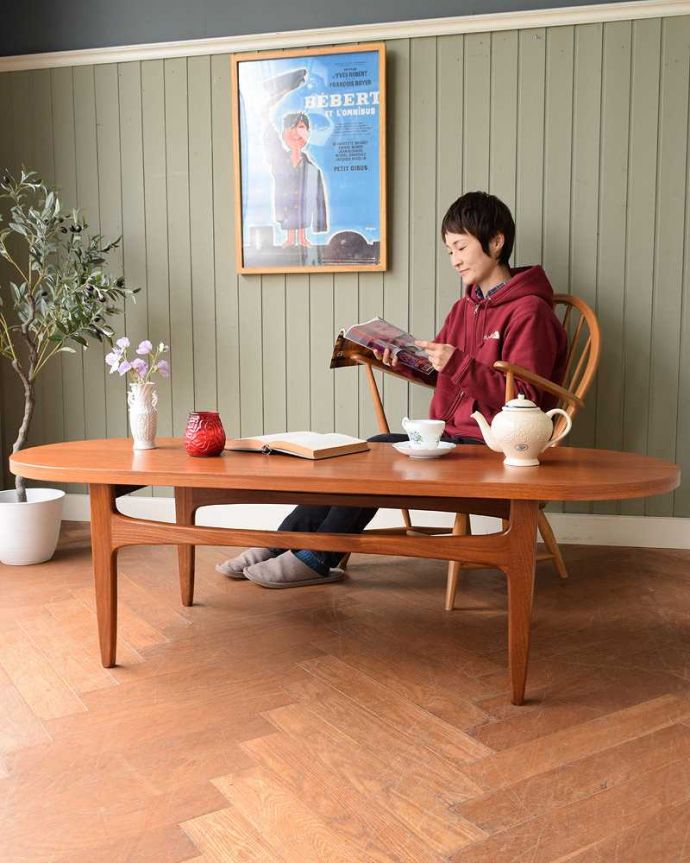 G-PLAN(Gプラン)　アンティーク家具　G-planのオシャレなヴィンテージ家具、北欧スタイルのローテーブル。スマートなカッコよさが人気のヒミツ北欧デザインのコーヒーテーブルは見た目のカッコよさと、どんなお部屋にも似合っちゃうシンプルなデザインが人気です。(x-1294-f)