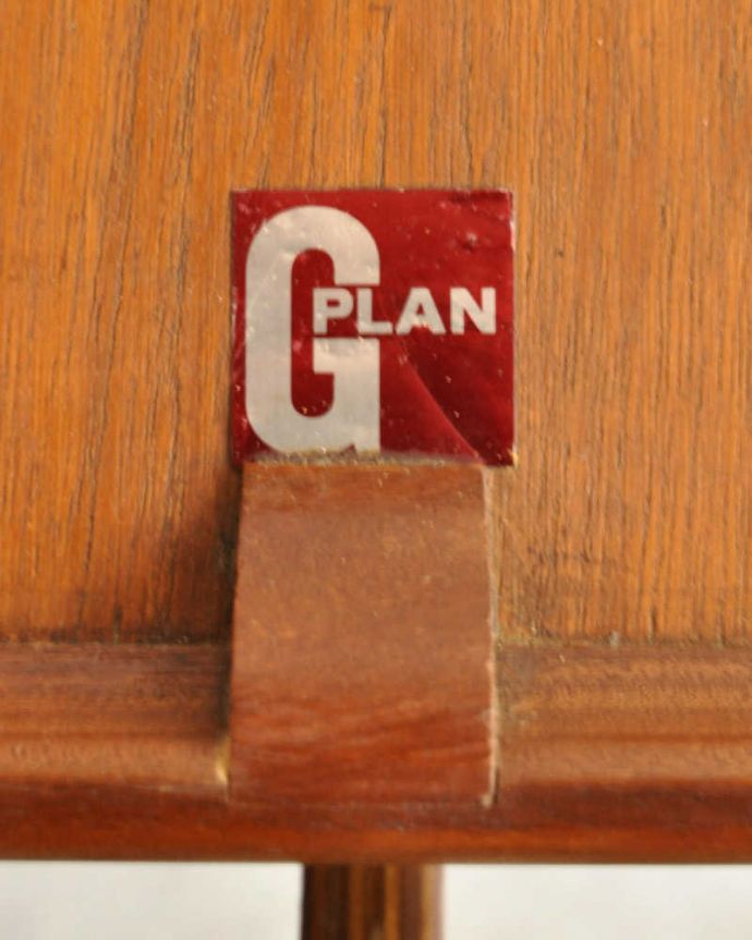 G-PLAN(Gプラン)　アンティーク家具　シンプルな北欧デザインのG-PLAN、フレスコの伸長式テーブル。タグが付いていますG-planのタグが残っていました。(x-1306-f)