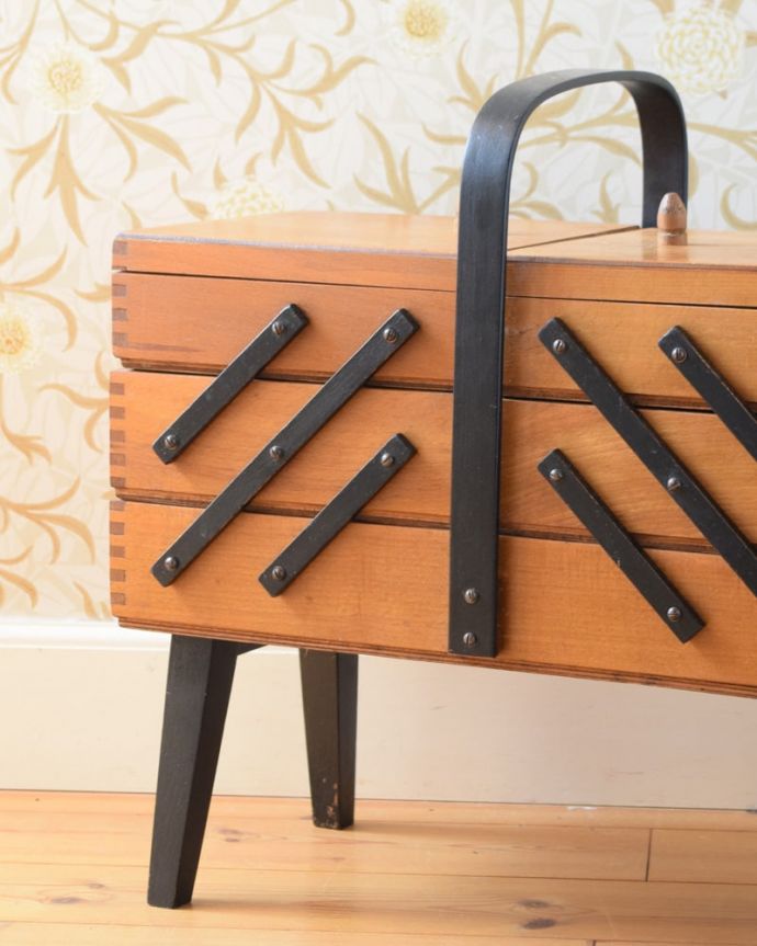 ビンテージのお裁縫箱