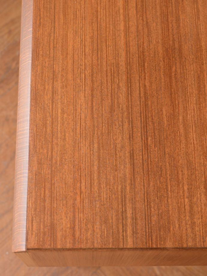 ビンテージドレッサーの天板