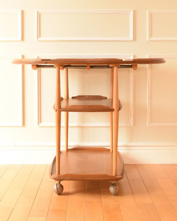 伸張式のアーコールワゴン
