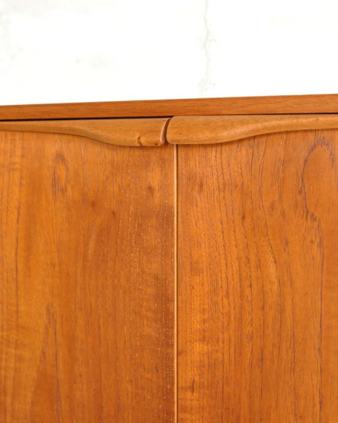 アンティークのキャビネット　アンティーク家具　サイドボード　取っ手2(x-1363-f)