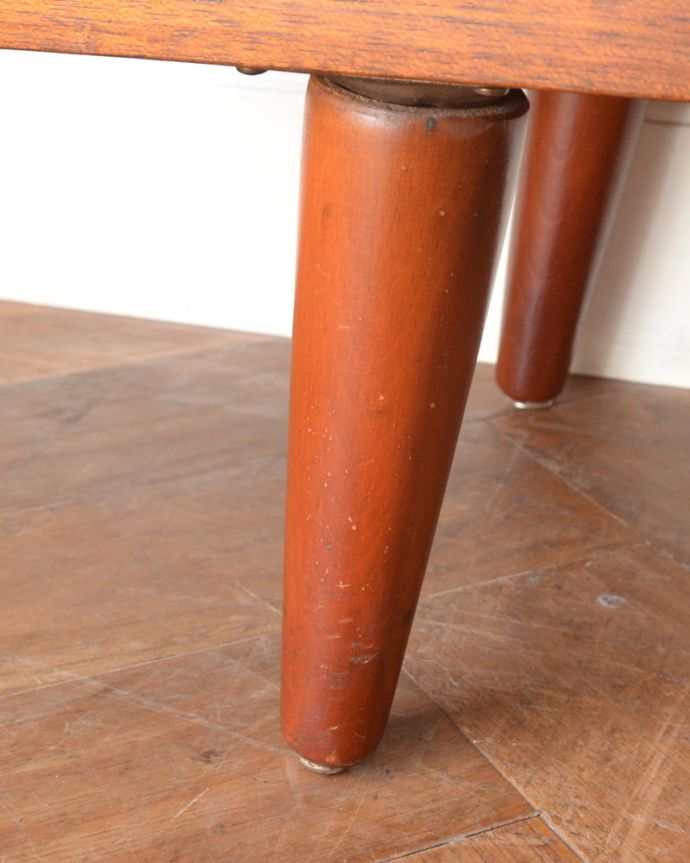 ビンテージ家具の脚