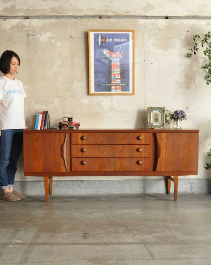 北欧スタイルのおしゃれなサイドボード