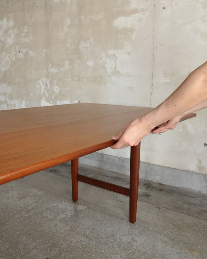 カンタンに伸び縮み出来ます。