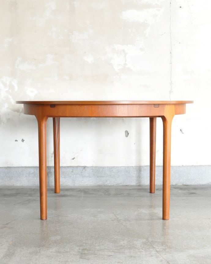 アンティークのテーブル アンティーク家具 エクステンションテーブル こちら側も、もちろんキレイです。(x-1369-f)