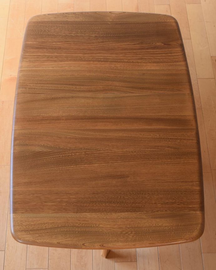 アンティークのテーブル アンティーク家具 アーコール ゲートレッグコーヒーテーブル 天板の修復には自信があります。(x-1378-f)