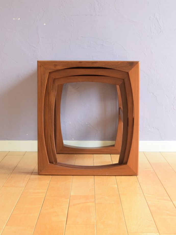 G-PLANのテーブルの側面