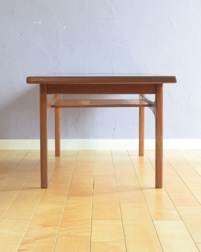 G-プランの家具の側面