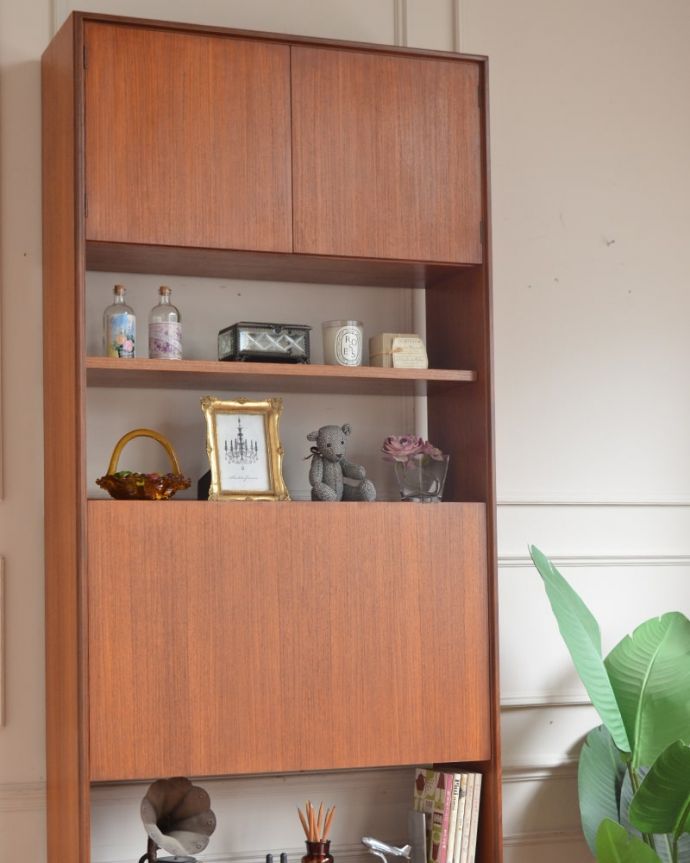 アンティークのキャビネット　アンティーク家具　G-planユニットキャビネット　ヴィンテージ家具らしいあたたかさ。(x-1399-f)