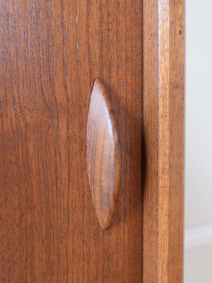 ビンテージキャビネットの取っ手