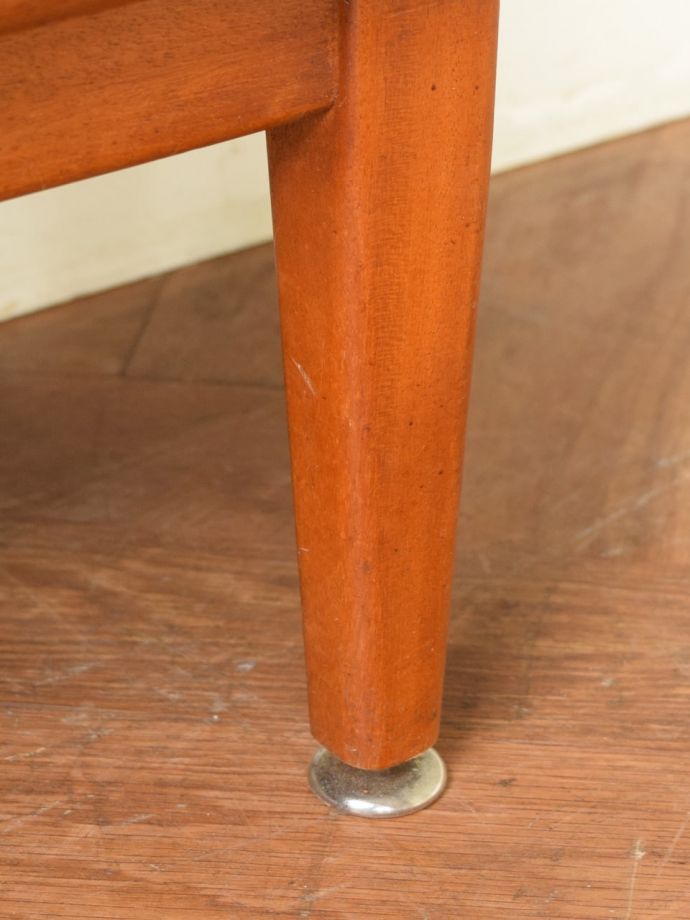 ビンテージ家具の脚