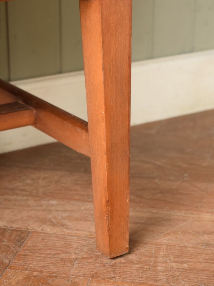 ビンテージ家具の脚