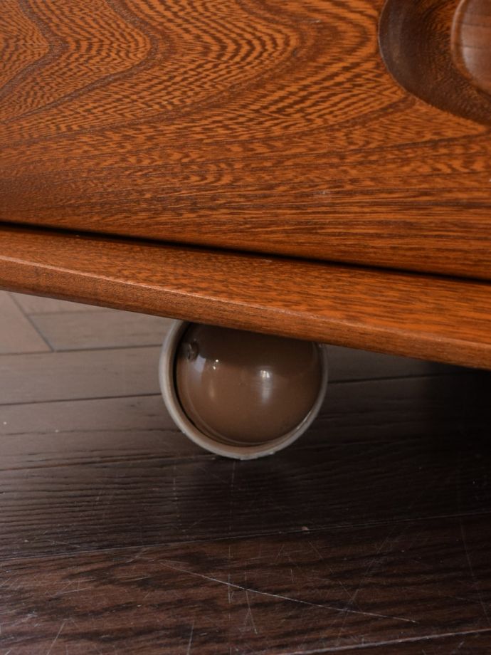 アーコールの家具の脚