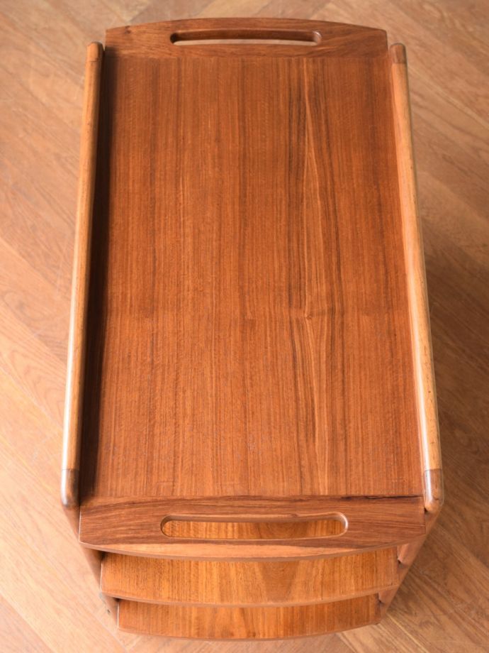 ビンテージワゴンの天板