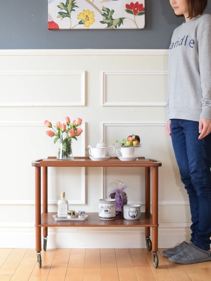 北欧スタイルのおしゃれなワゴン