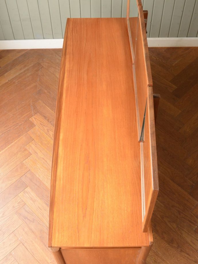 ビンテージ家具の天板