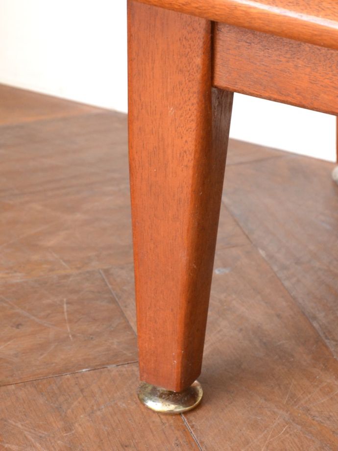 ビンテージ家具の脚