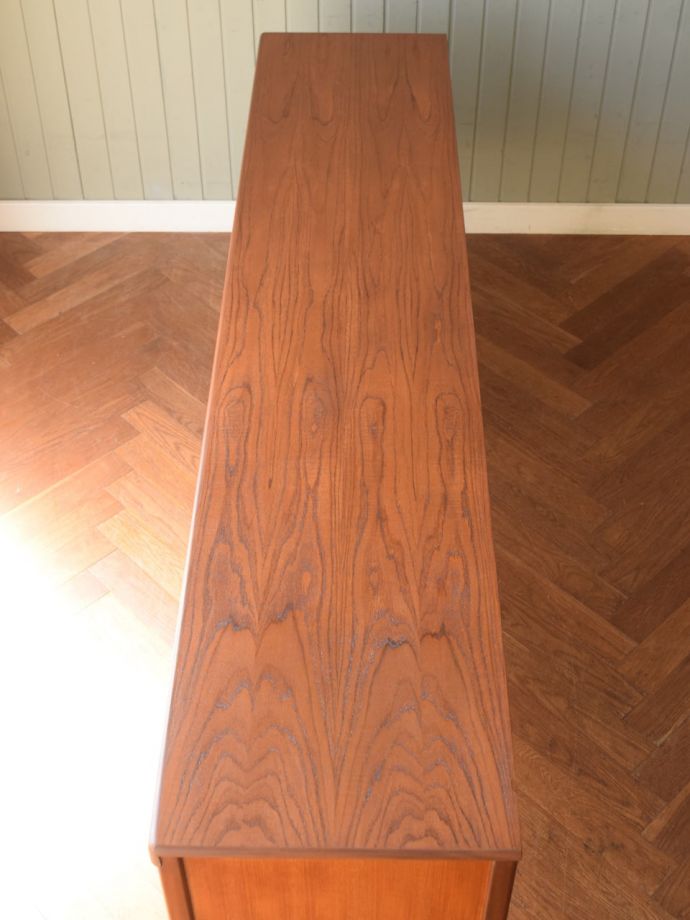 北欧スタイルの家具の天板