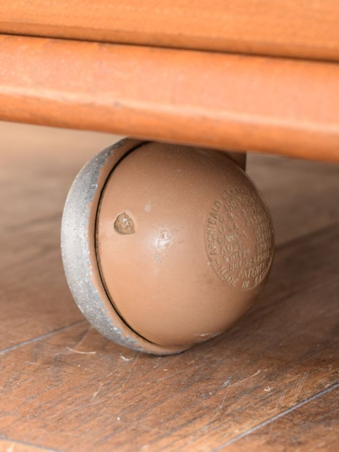 アーコールの家具の脚