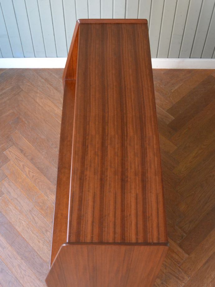 G-planのビンテージ家具の天板