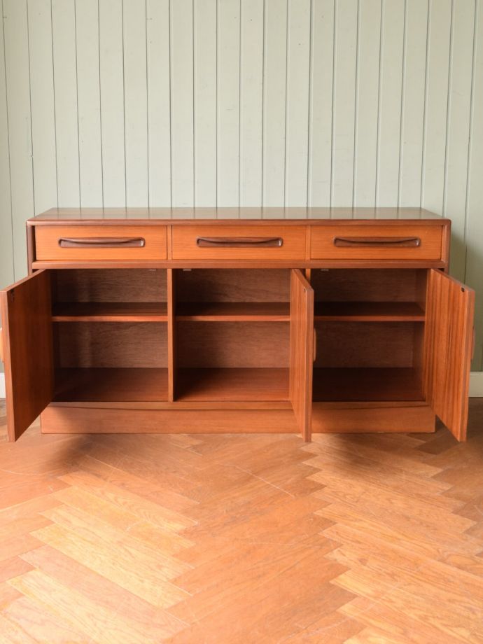 G-planフレスコの扉の中