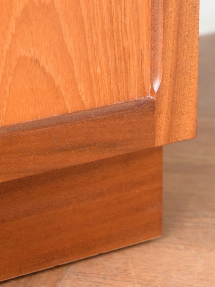 ビンテージ家具の脚