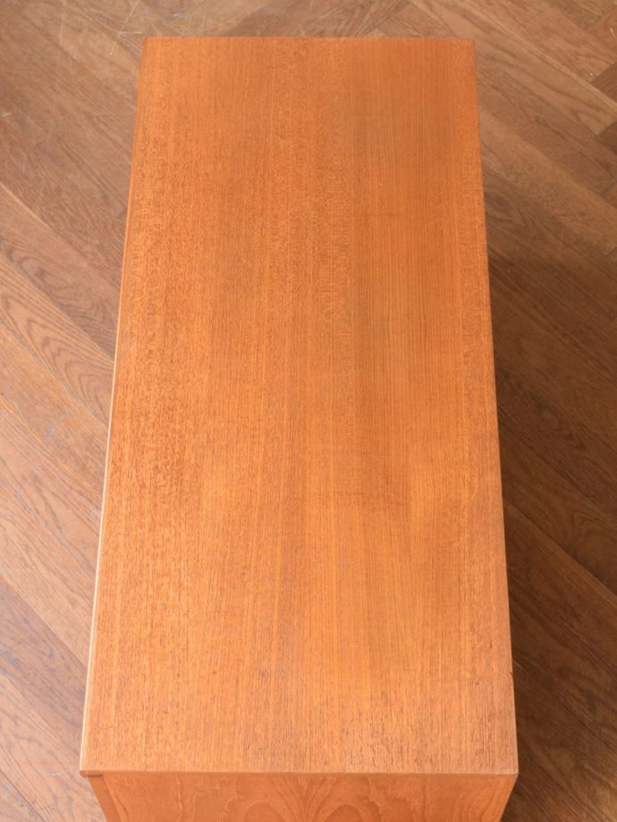 北欧スタイルの家具の天板