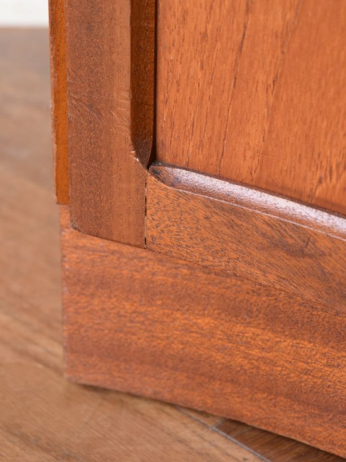 ビンテージ家具の脚