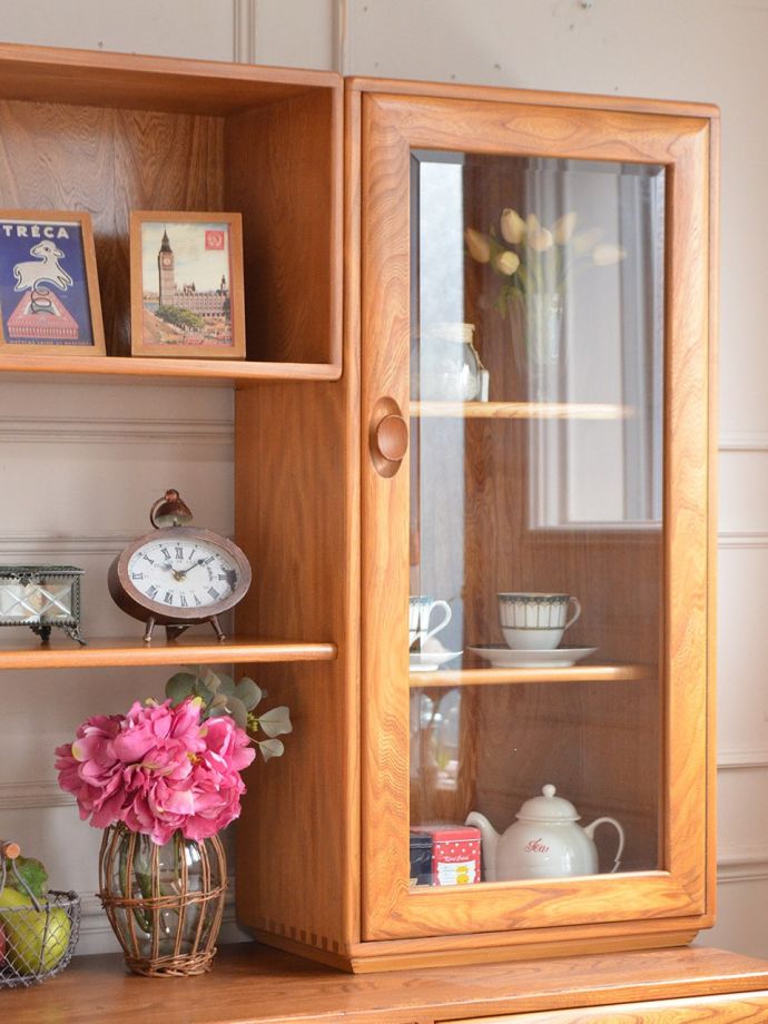 アーコール社のビンテージ家具