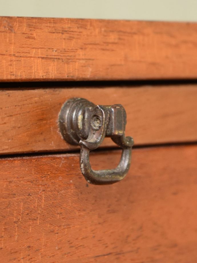 ビンテージ家具の取っ手