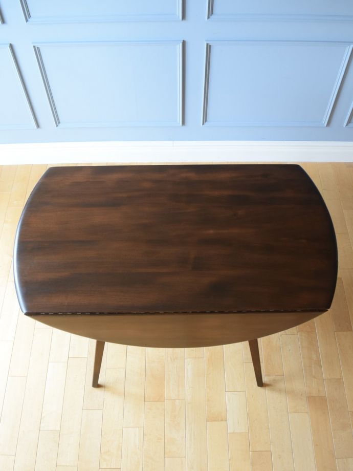 ビンテージの伸長式テーブルの天板