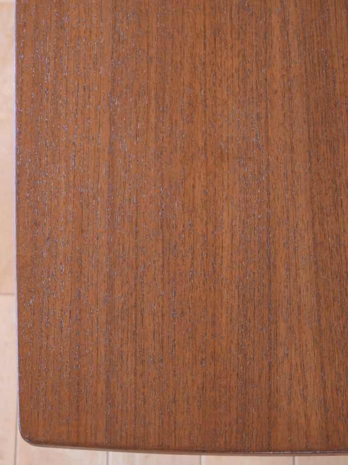 ヴィンテージ家具の天板