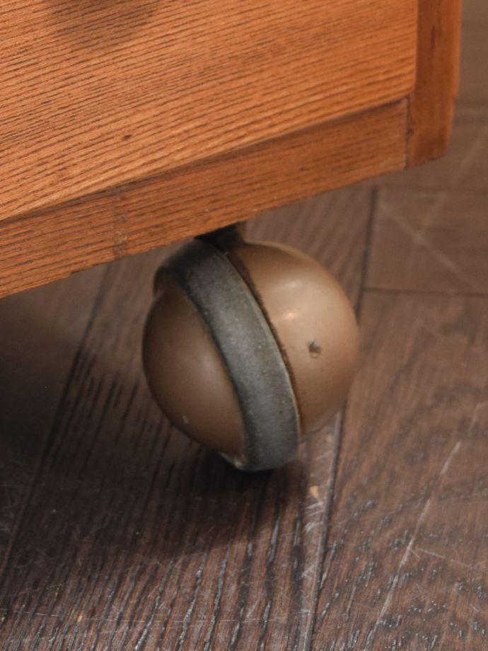 アーコールの家具の脚