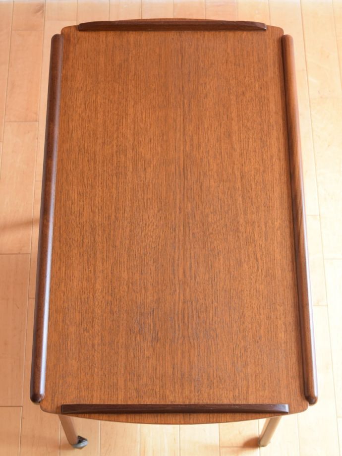 ビンテージワゴンの天板