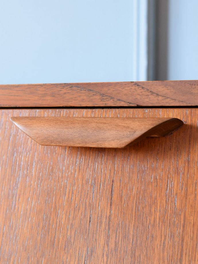 ビンテージ家具の杢目