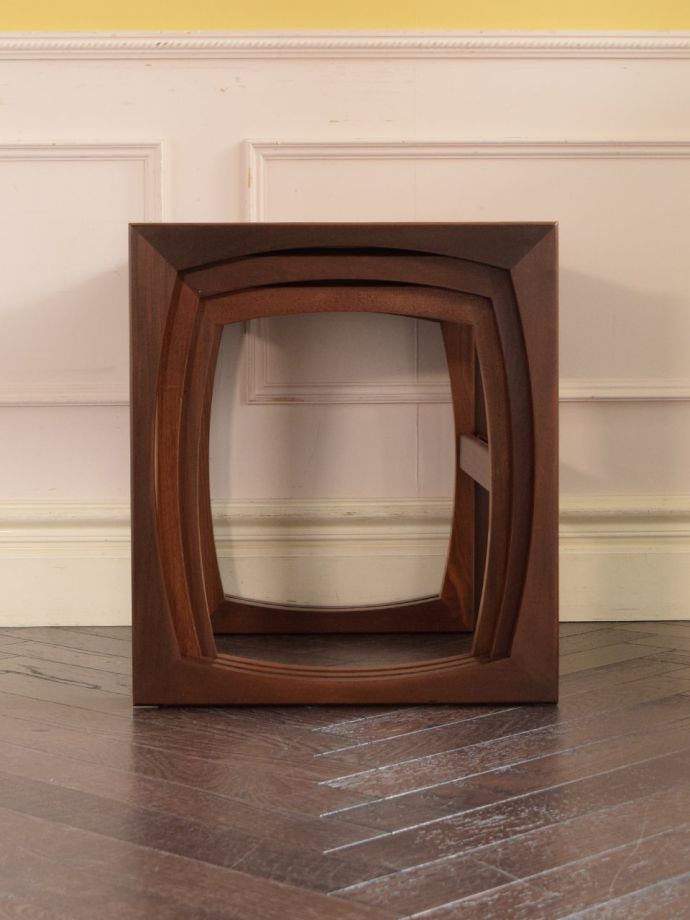 G-PLANのテーブルの側面