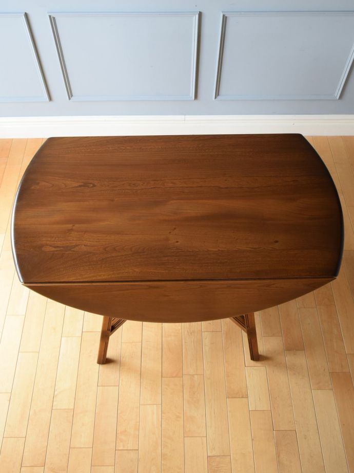 ダイニングテーブルの天板