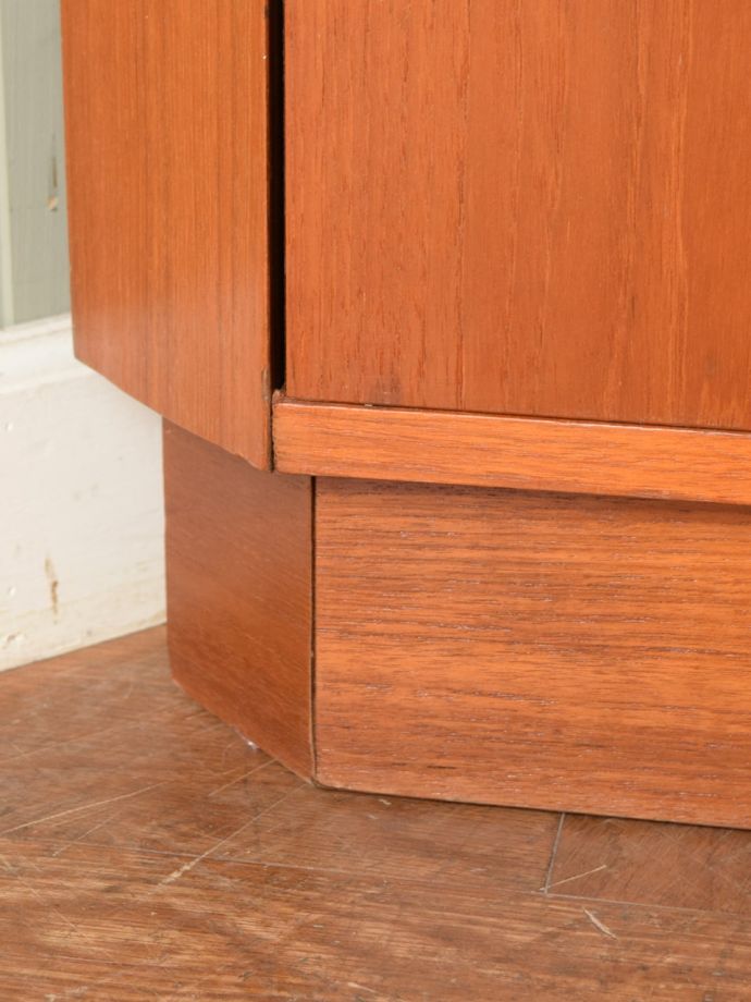 ビンテージ家具の脚