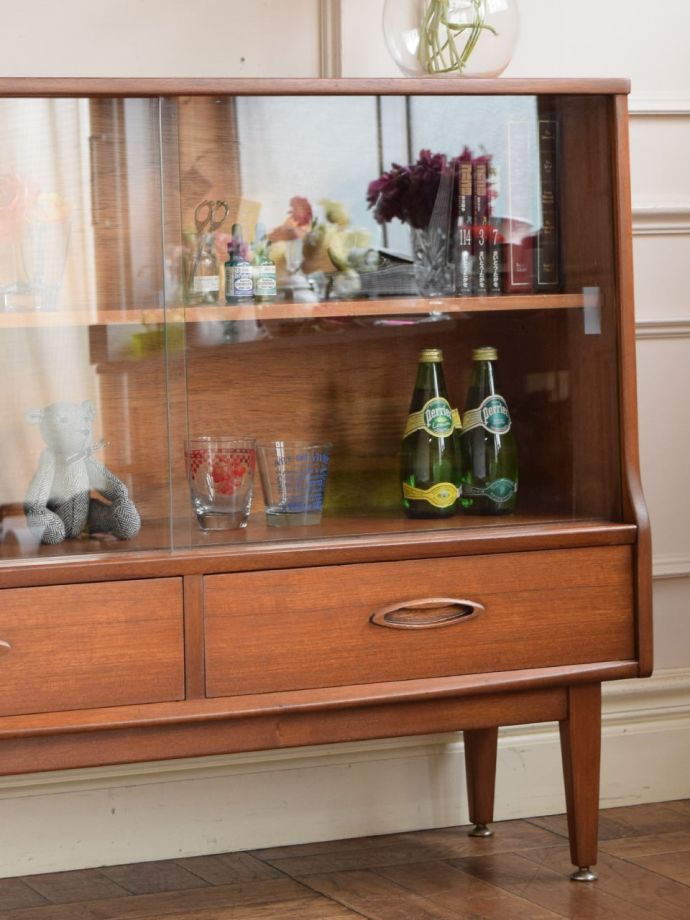 ビンテージキャビネットの扉