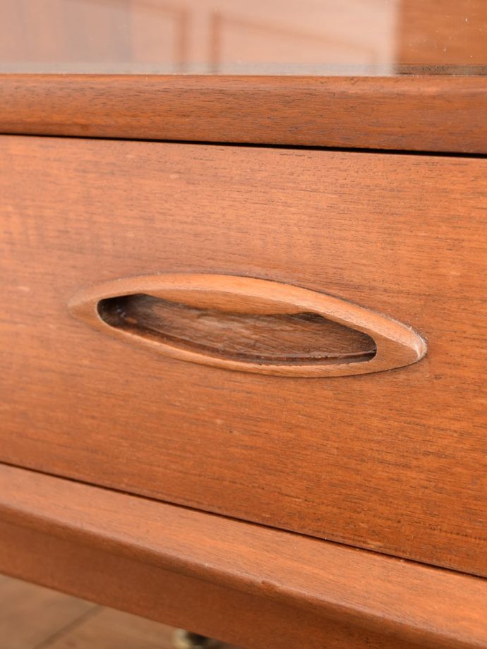 ビンテージキャビネットの取っ手