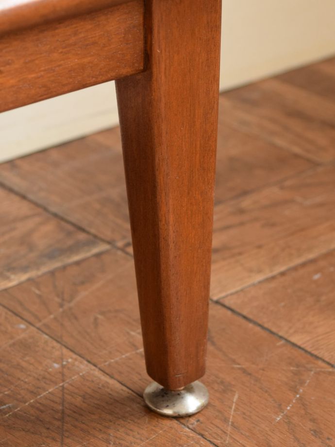 ビンテージ家具の脚