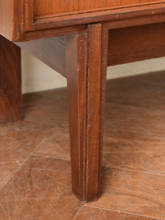 ビンテージ家具の脚